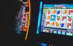 Playing Slots Strategy – 5 Popular Methods Used by Slots Players